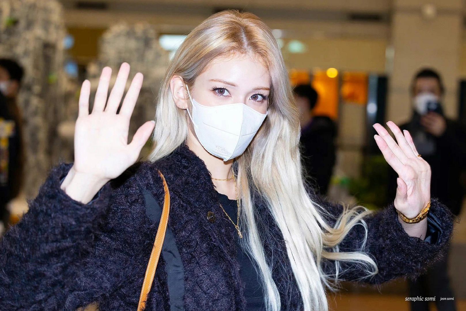 PATEK PHILIPPE CALATRAVA COLLECTION 7118/1R-001 WATCH 1 PATEK PHILIPPE CALATRAVA COLLECTION 71181R 001 WATCH 4