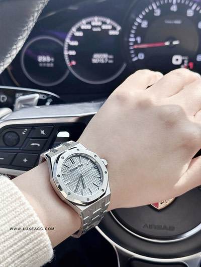 AUDEMARS PIGUET ROYAL OAK COLLECTION 15550ST.OO.1356ST.01 WATCH 5 AUDEMARS PIGUET ROYAL OAK COLLECTION 15550ST.OO .1356ST.01 WATCH