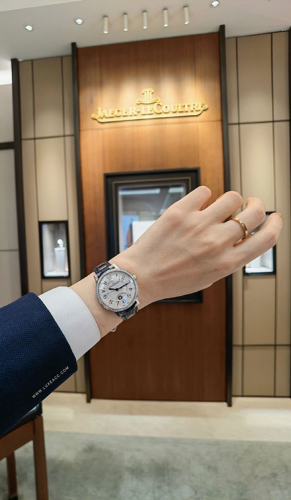 JAEGER LECOULTRE RENDEZ VOUS SERIES 3408530 WATCH 1