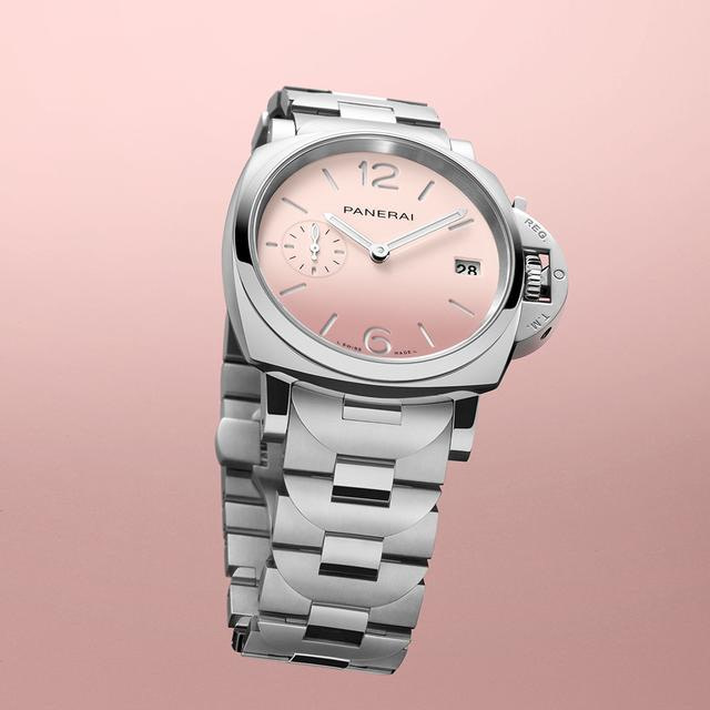 Panerai collaborates with Dilraba to present the Luminor Due Pastello series of pastel-colored wristwatches. 4 c3c60957f7a66b794de10f8f19809965