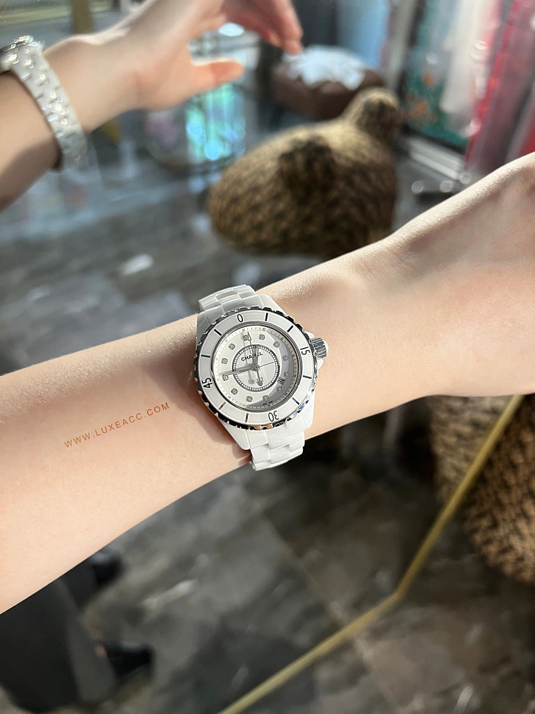 CHANEL J12 COLLECTION H5705 WATCH 3
