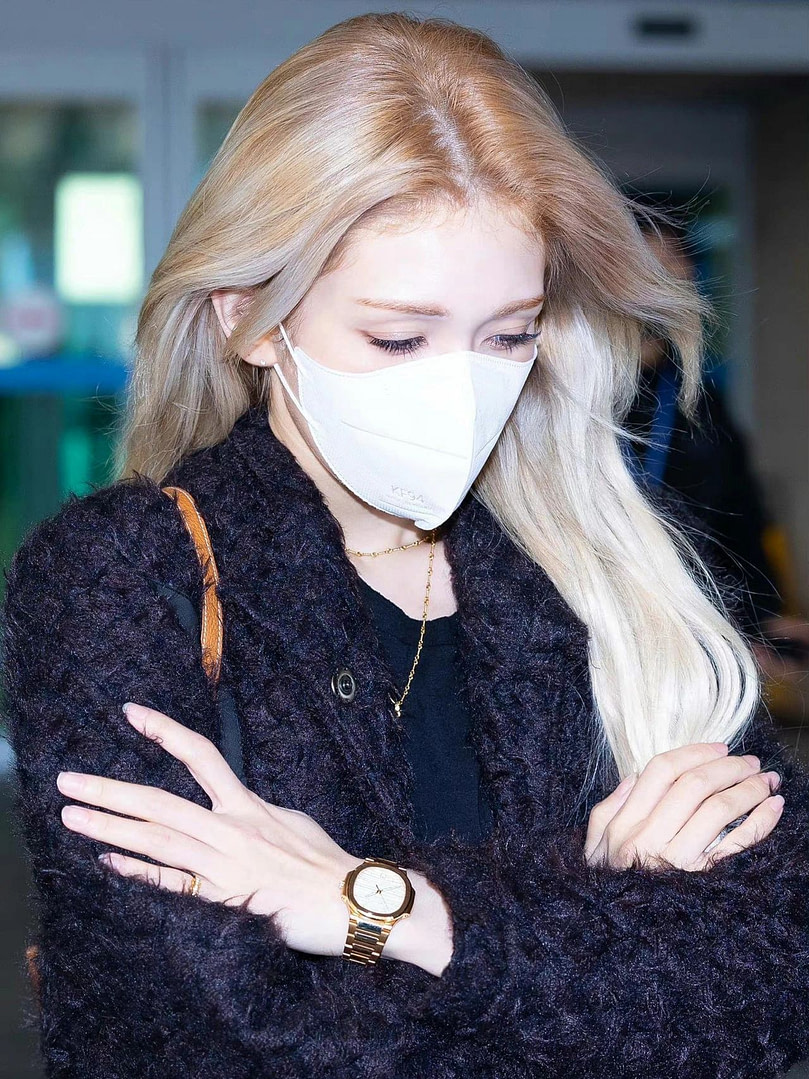 PATEK PHILIPPE CALATRAVA COLLECTION 7118/1R-001 WATCH 2 PATEK PHILIPPE CALATRAVA COLLECTION 71181R 001 WATCH 1