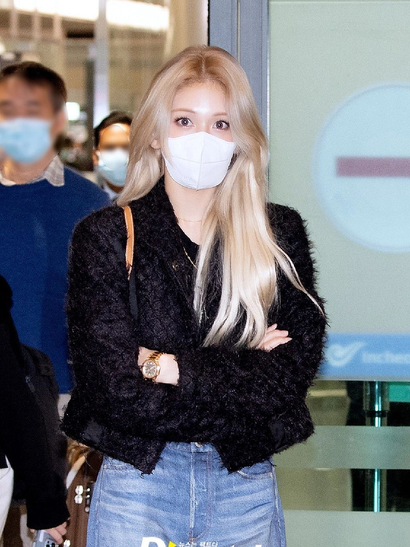 PATEK PHILIPPE CALATRAVA COLLECTION 7118/1R-001 WATCH 3 PATEK PHILIPPE CALATRAVA COLLECTION 71181R 001 WATCH 2