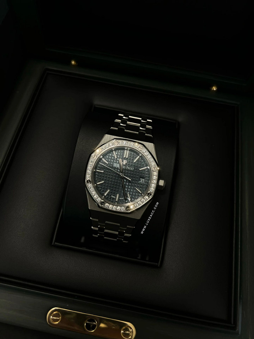 爱彼皇家橡树系列77351ST.ZZ.1261ST.01复刻腕表 3 AUDEMARS PIGUET ROYAL OAK COLLECTION 77351ST.ZZ .1261ST.01 WATCH 3