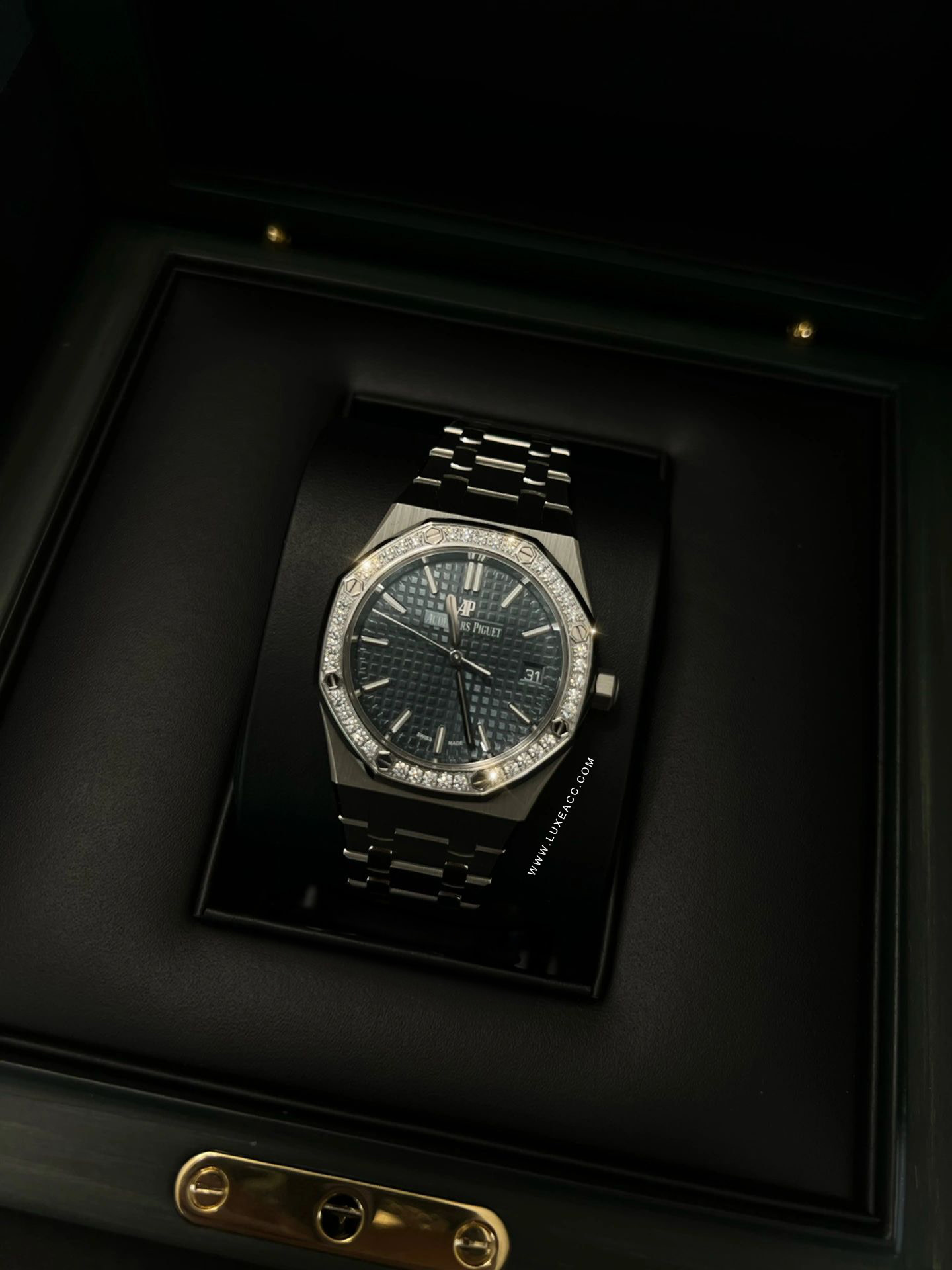 AUDEMARS PIGUET ROYAL OAK COLLECTION 77351ST.ZZ .1261ST.01 WATCH 3