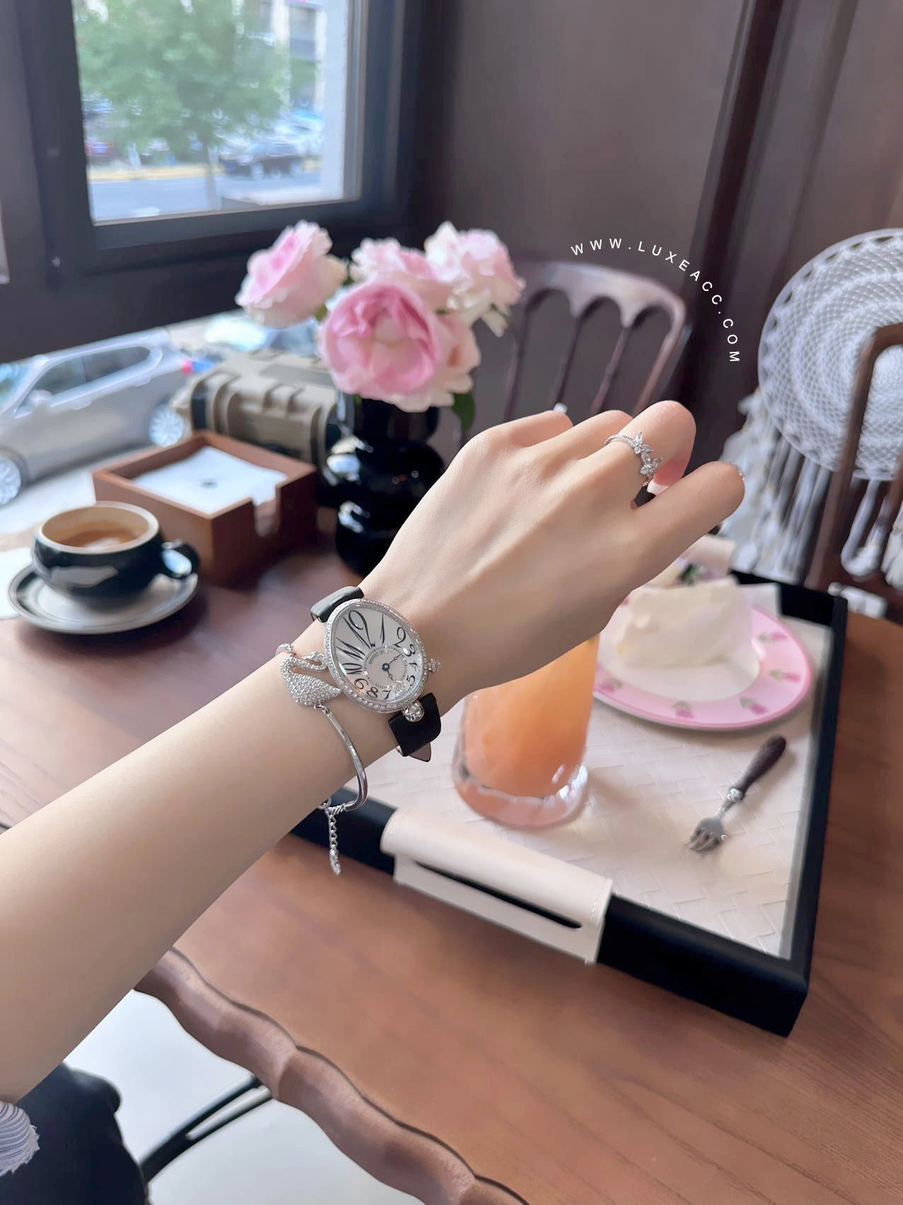BREGUET REINE DE NAPLES SERIES 8918BB58864D00D WRISTWATCH. 2